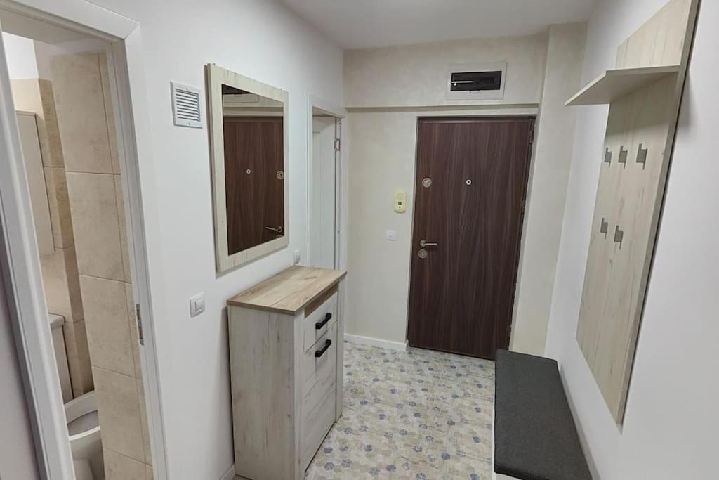 Apartament In Buzău Eksteriør bilde